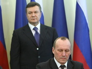 Бакулин (внизу) был главой "Нафтогаза" при Януковиче