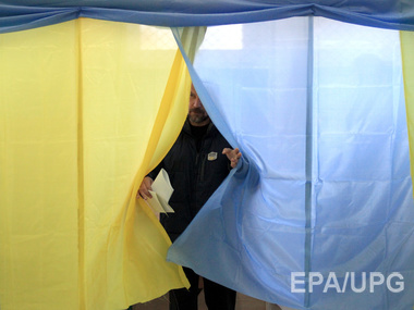 Во Львовской области выборы выиграли братья Дубневичи, сотник Парасюк и глава Минздрава Мусий