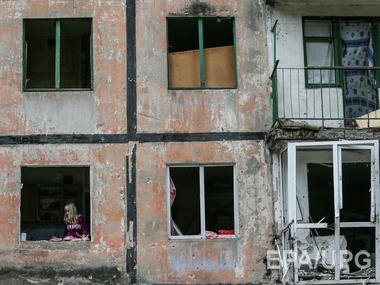 Горсовет: В трех районах Донецка слышны звуки залпов