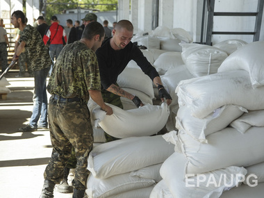 СНБО: Украинские пограничники лишь визуально проверили новый гуманитарный груз из РФ