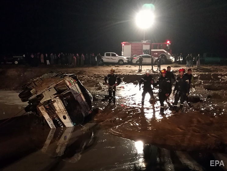 В результате наводнения в Иордании погибли 11 человек