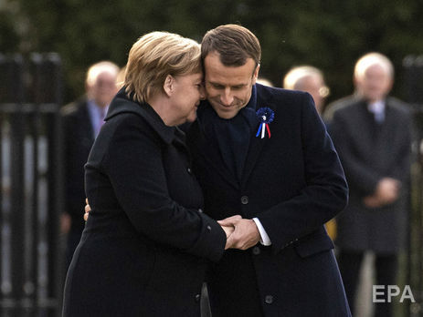 Меркель и Макрон открыли памятный знак к 100-летию со дня окончания Первой мировой войны. Фоторепортаж