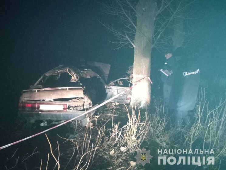 ﻿В Одеській області ВАЗ в'їхав у дерево, загинув іноземець – поліція