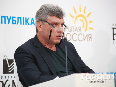 Немцов: С помощью Стрелкова будет втюхиваться версия, что "ДНР придумал Черчилль в 18-м году"