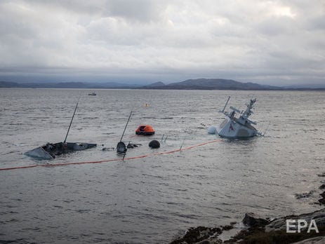 Норвежский фрегат Helge Ingstad, столкнувшийся с танкером, полностью затонул