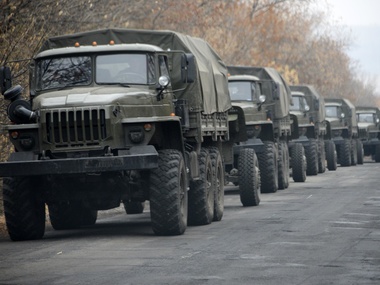 Журналисты зафиксировали в Донецкой области перемещение трех военных автоколонн без опознавательных знаков
