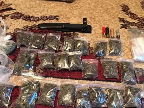 Полиция Киевской области задержала группу наркодилеров и изъяла наркотиков почти на 2 млн грн