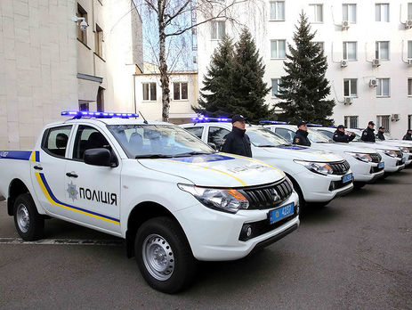Нацполиция получила 14 новых служебных автомобилей повышенной проходимости