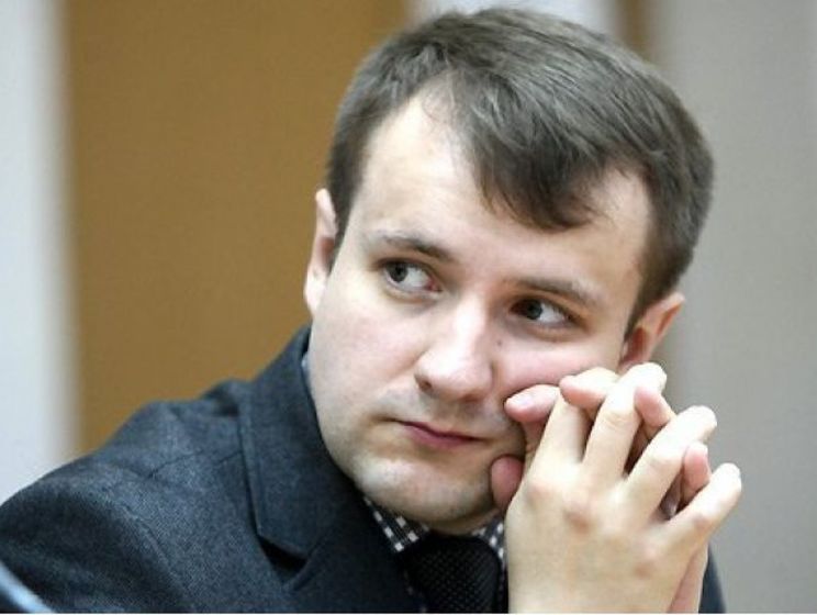 ﻿Політолог Олещук: Нові обличчя в політиці мають шанси перемогти "стару гвардію"