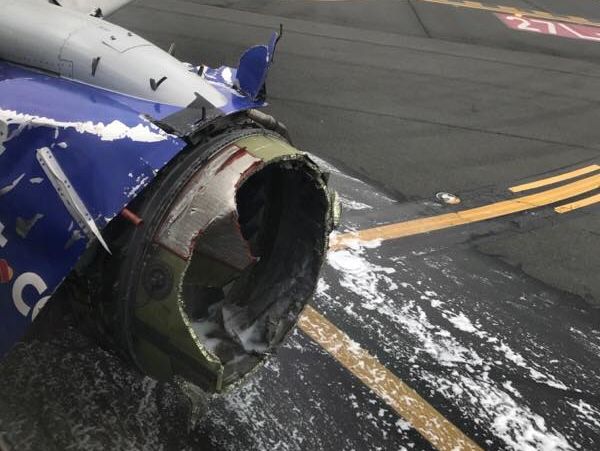 В США начались слушания по делу о происшествии с самолетом компании Southwest, у которого в полете взорвался двигатель