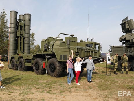 ﻿Не менше ніж 13 країн зацікавлені в купівлі комплексів С-400 у Росії