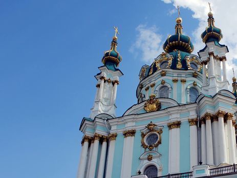 Посольство США в Украине осудило нападение на Андреевскую церковь в Киеве