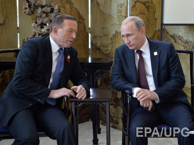Премьер Австралии Эбботт предложил Путину извиниться за сбитый Boeing и выплатить компенсации погибшим