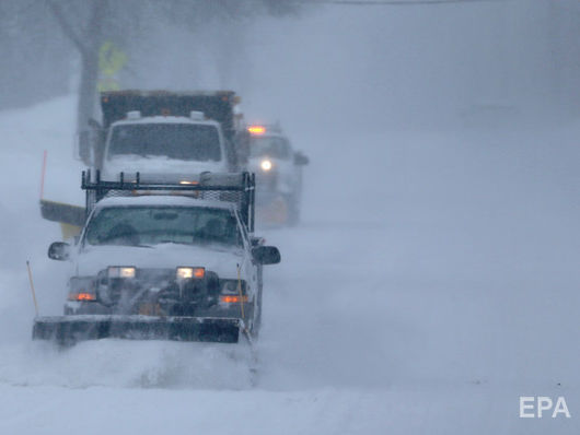 ﻿Сніговий шторм у США. Восьмеро людей загинуло, понад 400 тис. людей залишилося без електрики