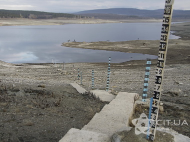 Запасов воды в Симферопольском водохранилище осталось до февраля 2015 года