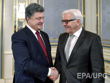 Порошенко и Штайнмайер обсудили веймарский формат переговоров по Донбассу