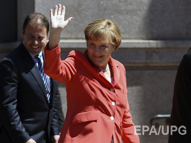 Меркель отменила германо-российский форум 
