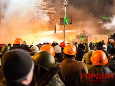 Год назад в Украине начался Евромайдан. Фоторепортаж