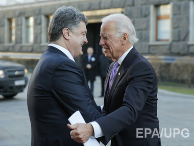 Порошенко и Байден назвали минский формат наиболее приемлемым для переговоров по Донбассу