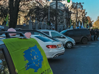21 листопада "Авто Євро Сила" оголосила про тимчасове припинення акції протесту