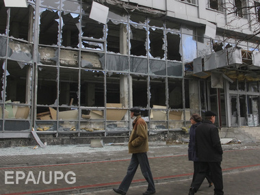 Горсовет: В Донецке весь день не смолкают взрывы