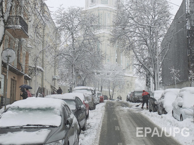 "Киевавтодор": Большинство дорог в столице расчистили от снега
