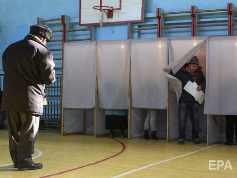 ﻿У другий тур президентських виборів виходять Тимошенко і Бойко – опитування