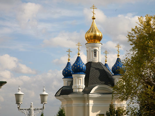 Минюст отменил перерегистрацию Почаевской лавры на УПЦ Московского патриархата