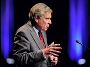 Схеффер призывает не давать Украине пустых обещаний