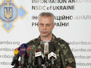 СНБО: В направлении Луганска зафиксировали движение пяти колонн техники