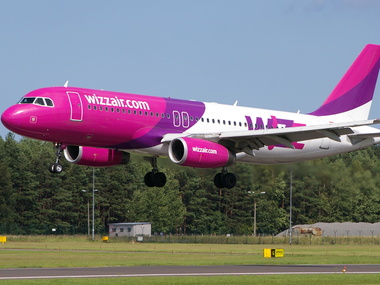 Wizz Air пока не принимала решение об окончании работы в Украине