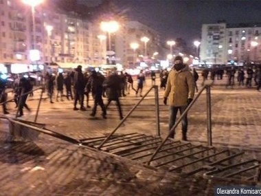 МВД расценивает действия участников протеста возле дворца "Украина" как хулиганство