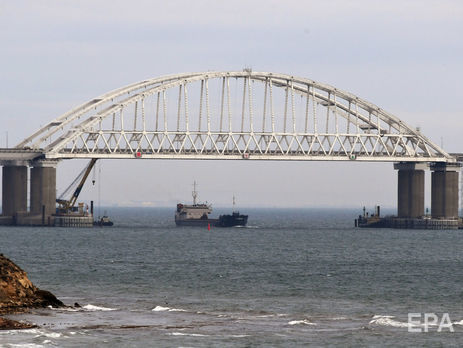 ﻿Росія захопила українські військові кораблі в Чорному морі, Україна переходить на воєнний стан. Онлайн-трансляція