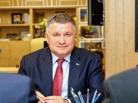 Аваков: Все подразделения МВД переведены в усиленный режим несения службы