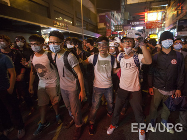 В Гонконге после столкновений демонстрантов с полицией задержаны 28 человек
