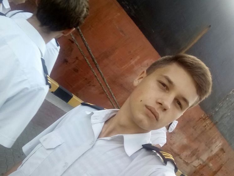 Мачеха раненого в Керченском проливе украинского военного Эйдера: Мы им гордимся, знаем, что он не подведет!