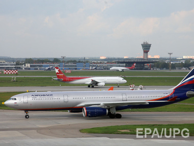 СМИ: Сотрудники аэропорта "Борисполь" написали на самолете "Аэрофлота" кричалку про Путина