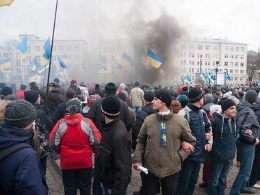 На "титушек", которые забросали харьковский Евромайдан петардами, составили админпротоколы