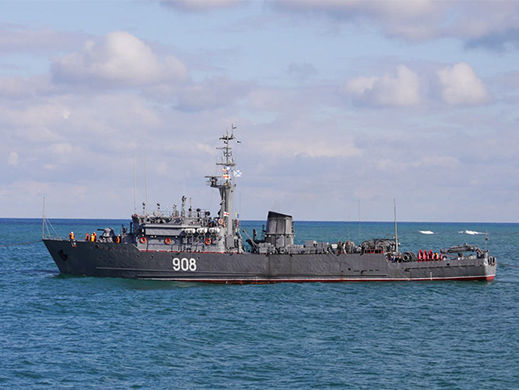 ﻿Російський військовий корабель прямує в бік Азовського моря – Reuters