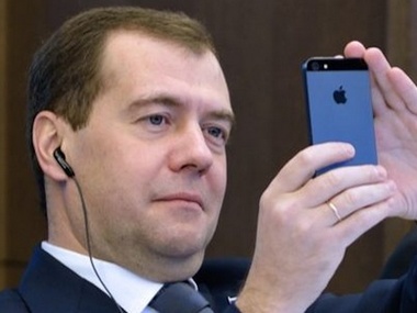 РПЦ призвала россиян отказаться от смартфонов 