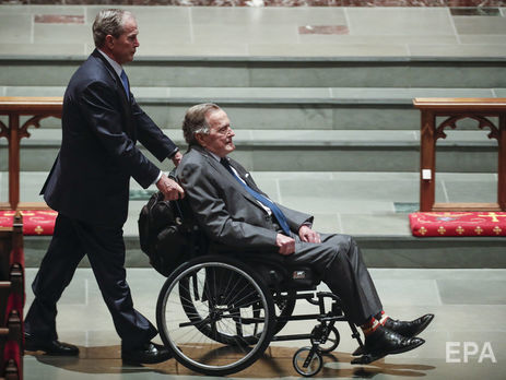 ﻿Помер Джордж Буш – старший