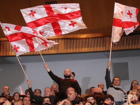 Грузинская оппозиция созывает на митинг недовольных победой на президентских выборах кандидата от власти Зурабишвили