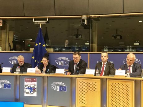 ﻿Україна закликає ЄС увести санкції проти російських портів на Азовському морі – політдиректор МЗС Макеєв