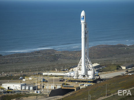 С космодрома в США успешно стартовала ракета Falcon 9 с 64 спутниками