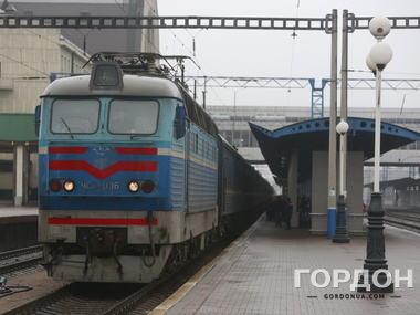 "Укрзалізниця" назначила 13 дополнительных поездов на зимние праздники