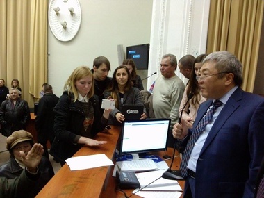 Запорожский горсовет не проголосовал за отставку мэра Сина