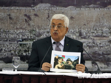 В столкновениях демонстрантов с израильскими военными погиб палестинский министр по делам заключенных Зияд Абу Эйн