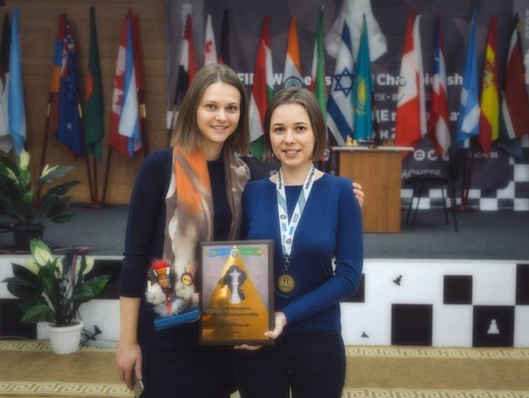 Украинки Анна и Мария Музычук вошли в десятку лучших шахматисток мира
