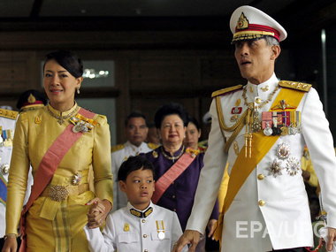 Супруга наследного принца Таиланда принцесса Срирасми отказалась от королевского статуса