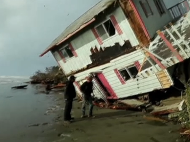 Ураган "Ананасовый экспресс" привел к гибели двух человек в Южной Калифорнии
